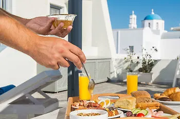 Aspronisi Luxury 4*