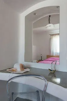 Aspronisi Luxury 4* Megalochori (Santorini)